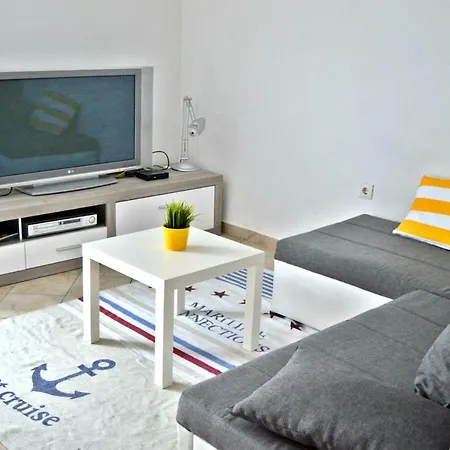Apartment Aquamare *